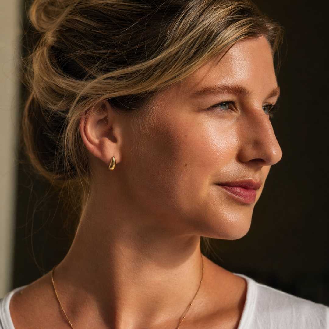 MINI TEARDROP EARRINGS